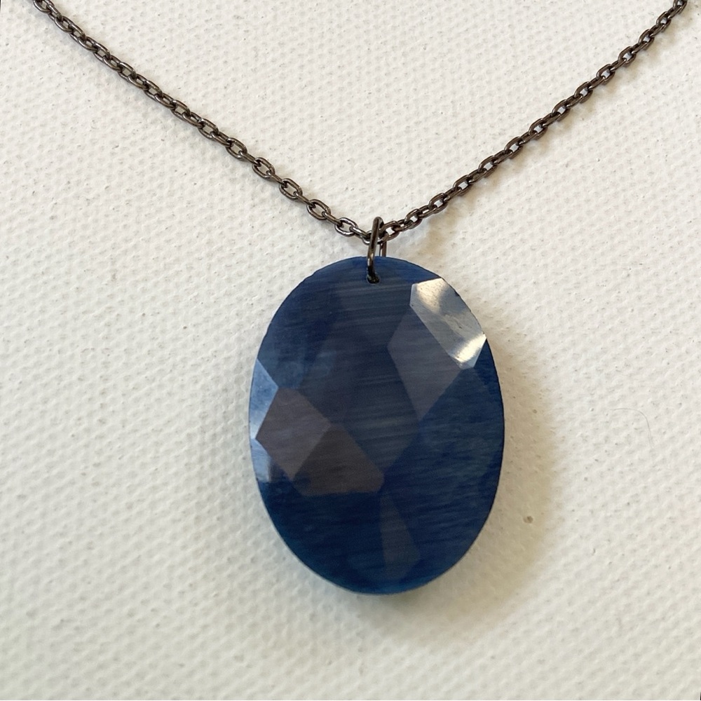 Express Blue Faceted Pendant Necklace